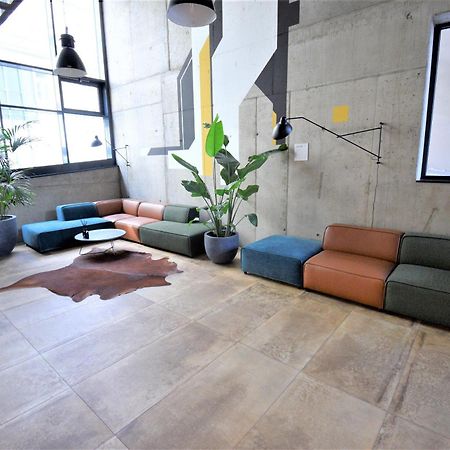 Jasminn Apartments プラハ エクステリア 写真