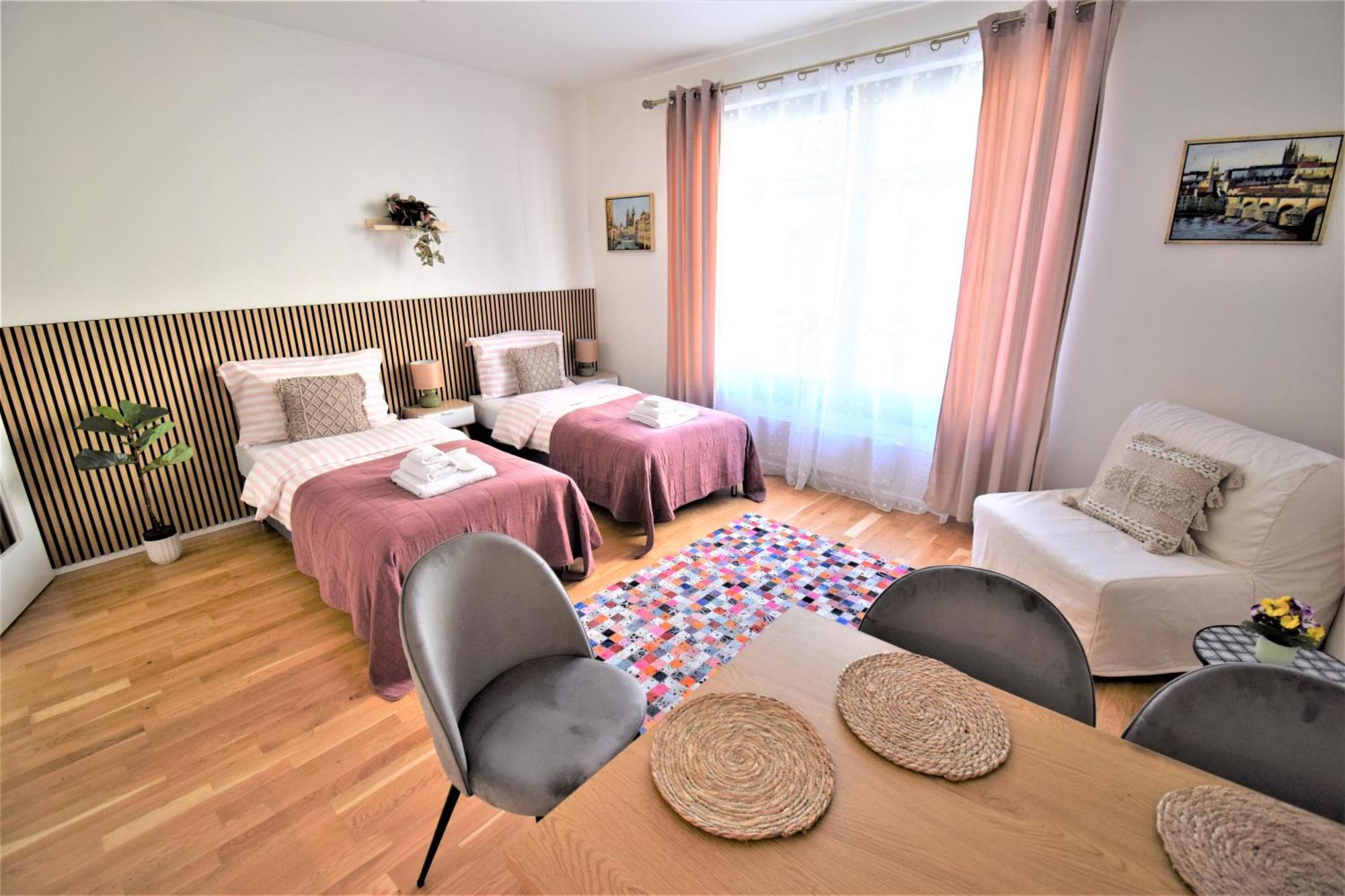 Jasminn Apartments プラハ エクステリア 写真