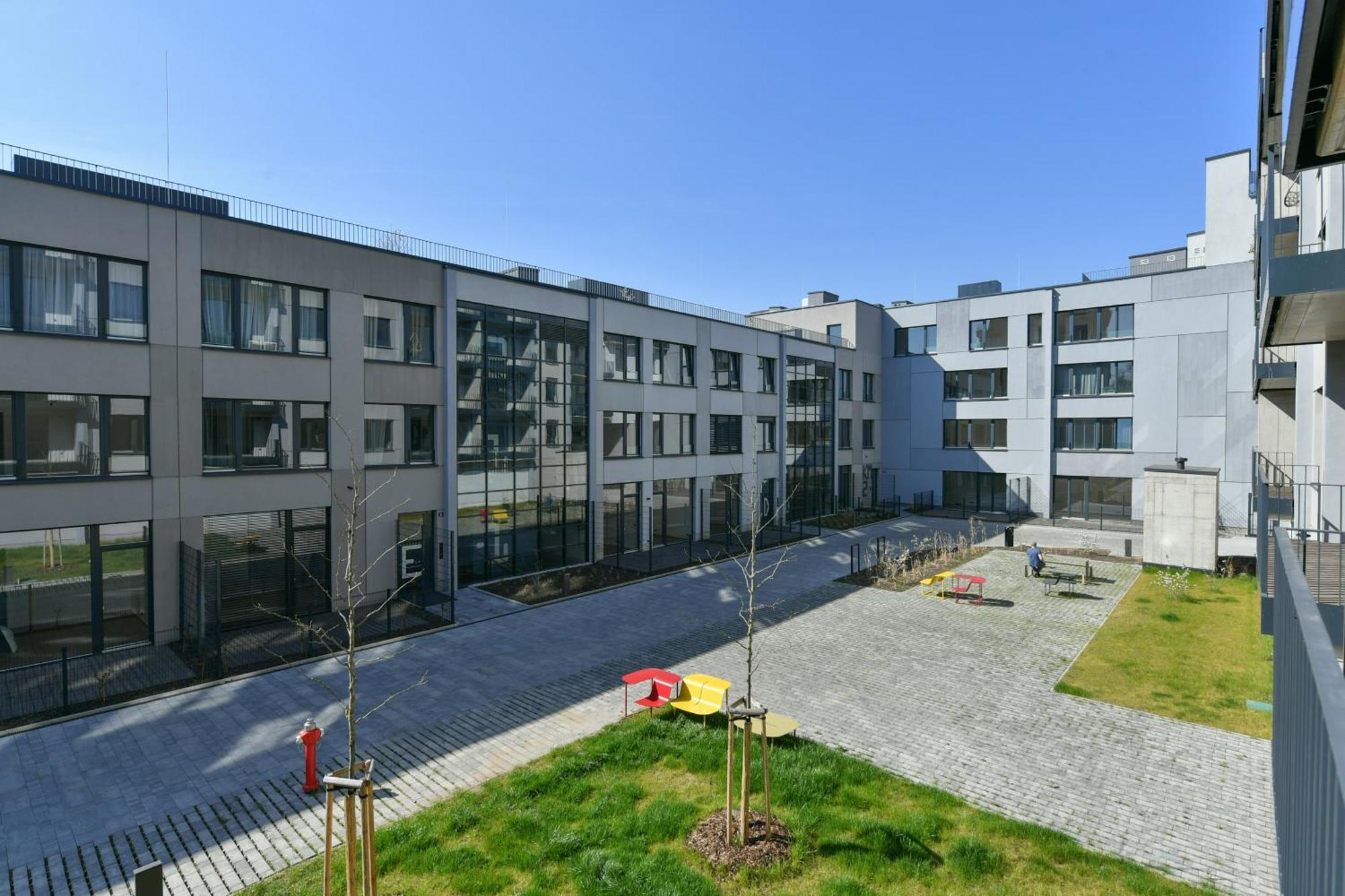 Jasminn Apartments プラハ エクステリア 写真