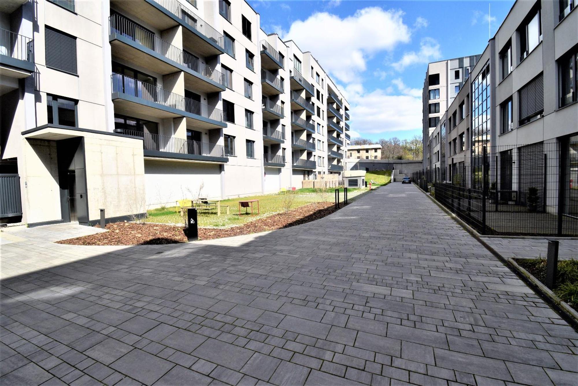 Jasminn Apartments プラハ エクステリア 写真